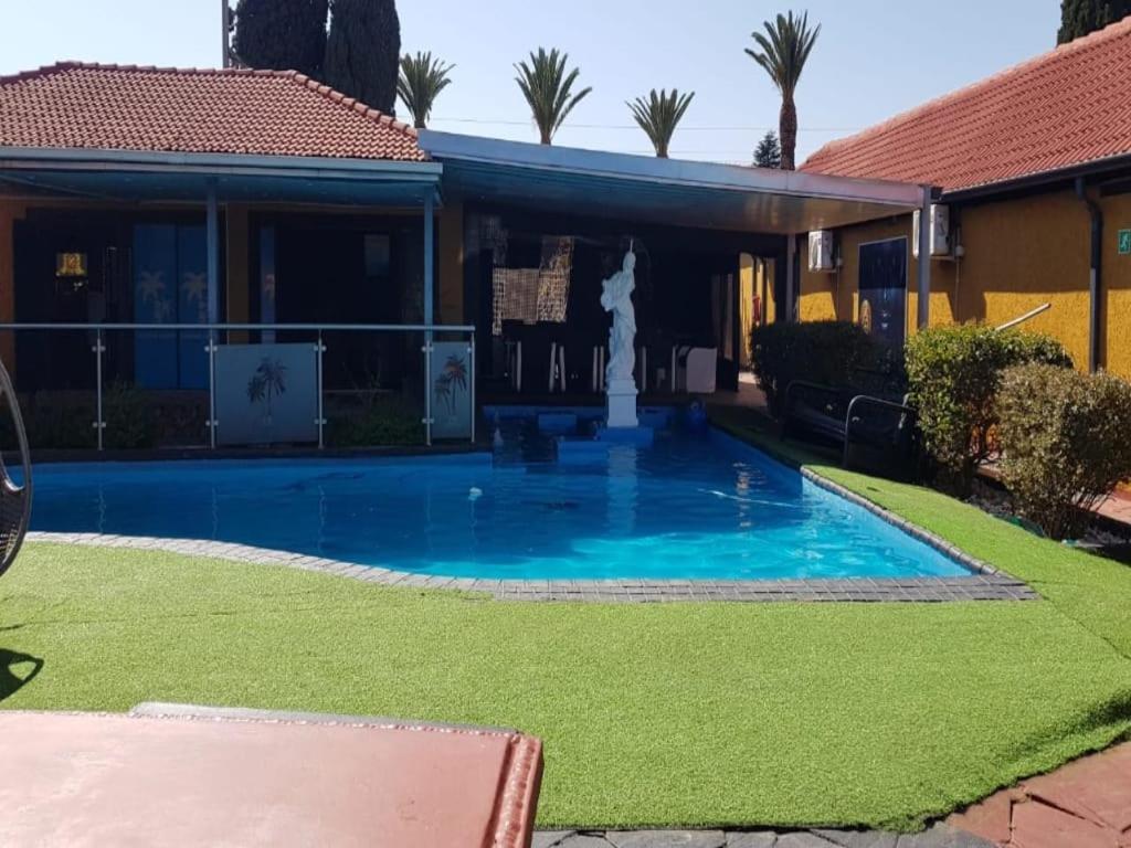 National Lodge Benoni Exterior foto